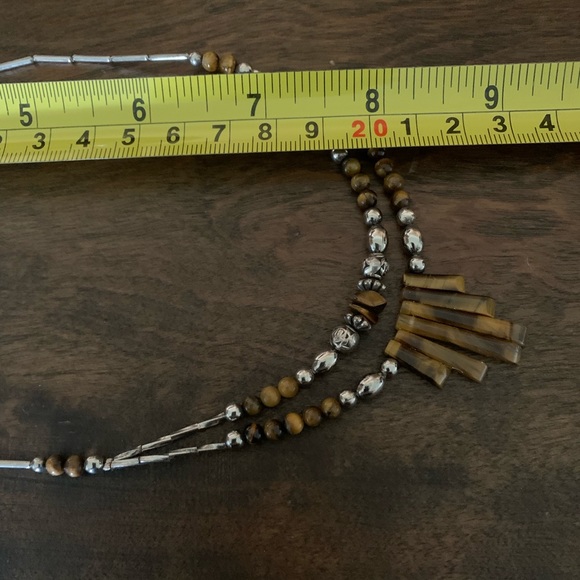 VINTAGE SOUTHWESTERN LIQUID STERLING SILVER TIGER EYE NECKLACE - Picture 8 of 9